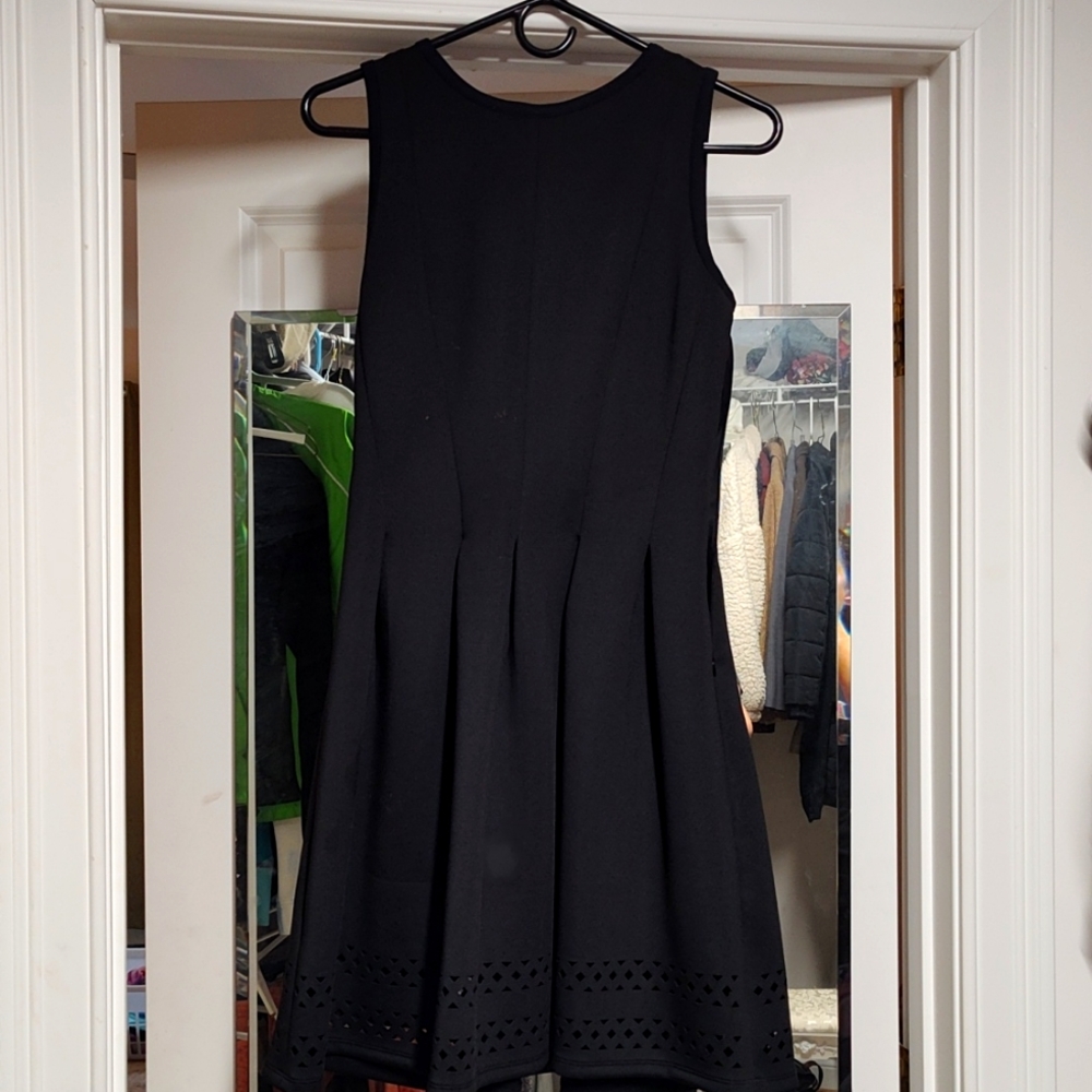 Ann Taylor sleeveless dress